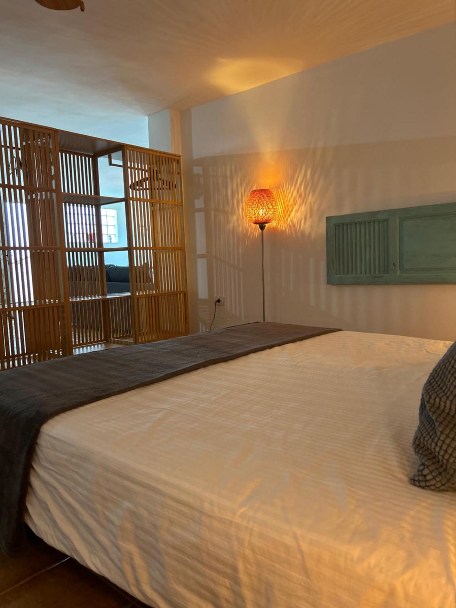 Large Studio Apartment! كوستا تاغيسي المظهر الخارجي الصورة