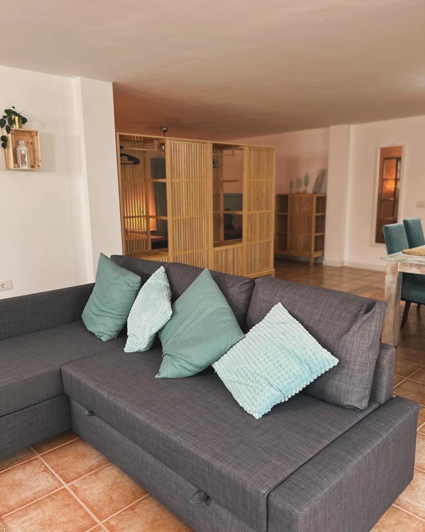 Large Studio Apartment! كوستا تاغيسي المظهر الخارجي الصورة